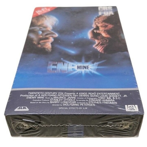 VHS Enemy Mine NM 1986 CBS/FOX Dennis Quaid / Louis Gossett Jr - SEALED - Picture 1 of 5